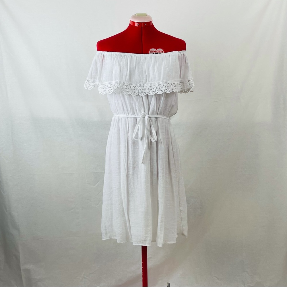 mlle Gabrielle dress size L white